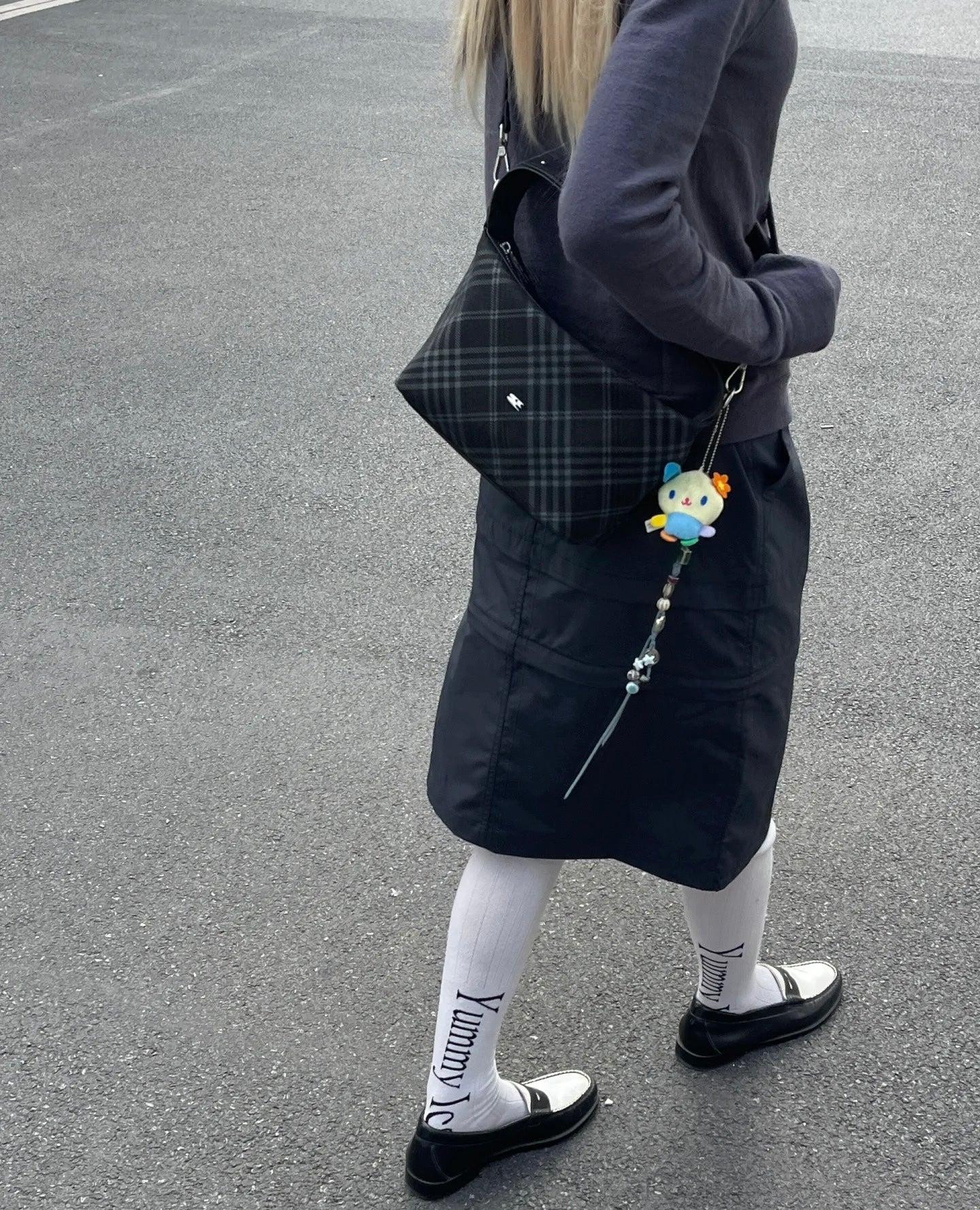 [cn | pre-order] crying center plaid hand bag