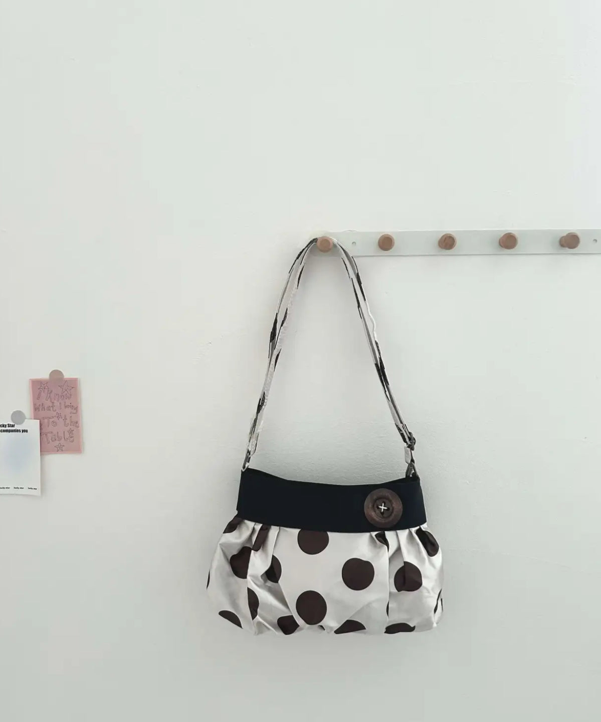 [cn | pre-order] polka dot bubble balloon button shoulder hobo bag