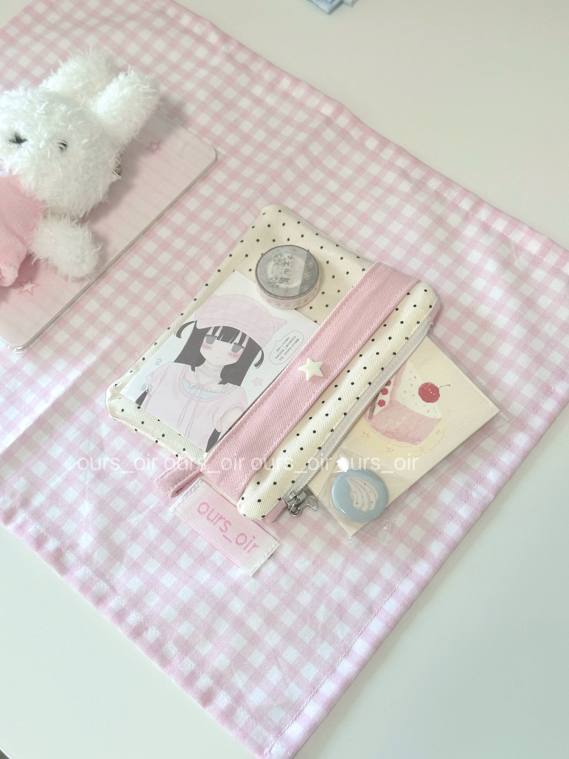 [cn | pre-order] ours_oir pattern pvc pouch