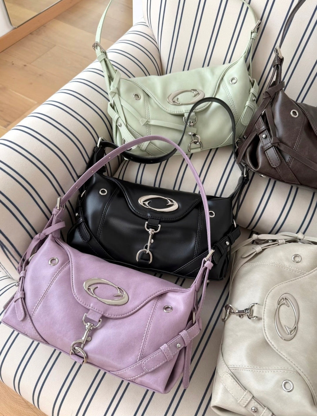 [cn | pre-order] cultivator oval hardware hobo shoulder bag